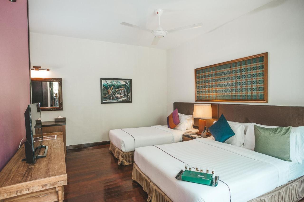 Tunamaya Beach & Spa Resort Tioman Island Kampong Mukut Eksteriør bilde