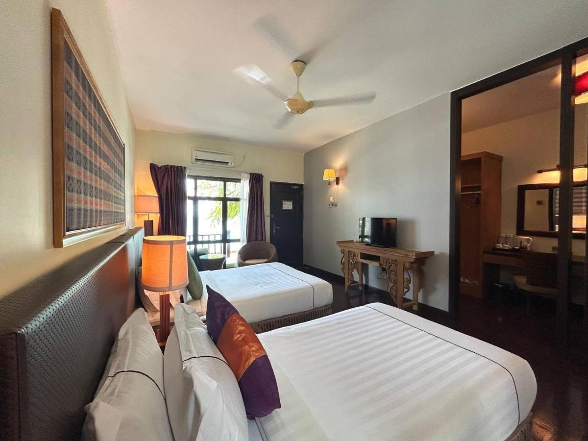 Tunamaya Beach & Spa Resort Tioman Island Kampong Mukut Eksteriør bilde