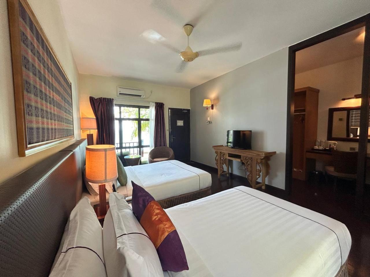 Tunamaya Beach & Spa Resort Tioman Island Kampong Mukut Eksteriør bilde