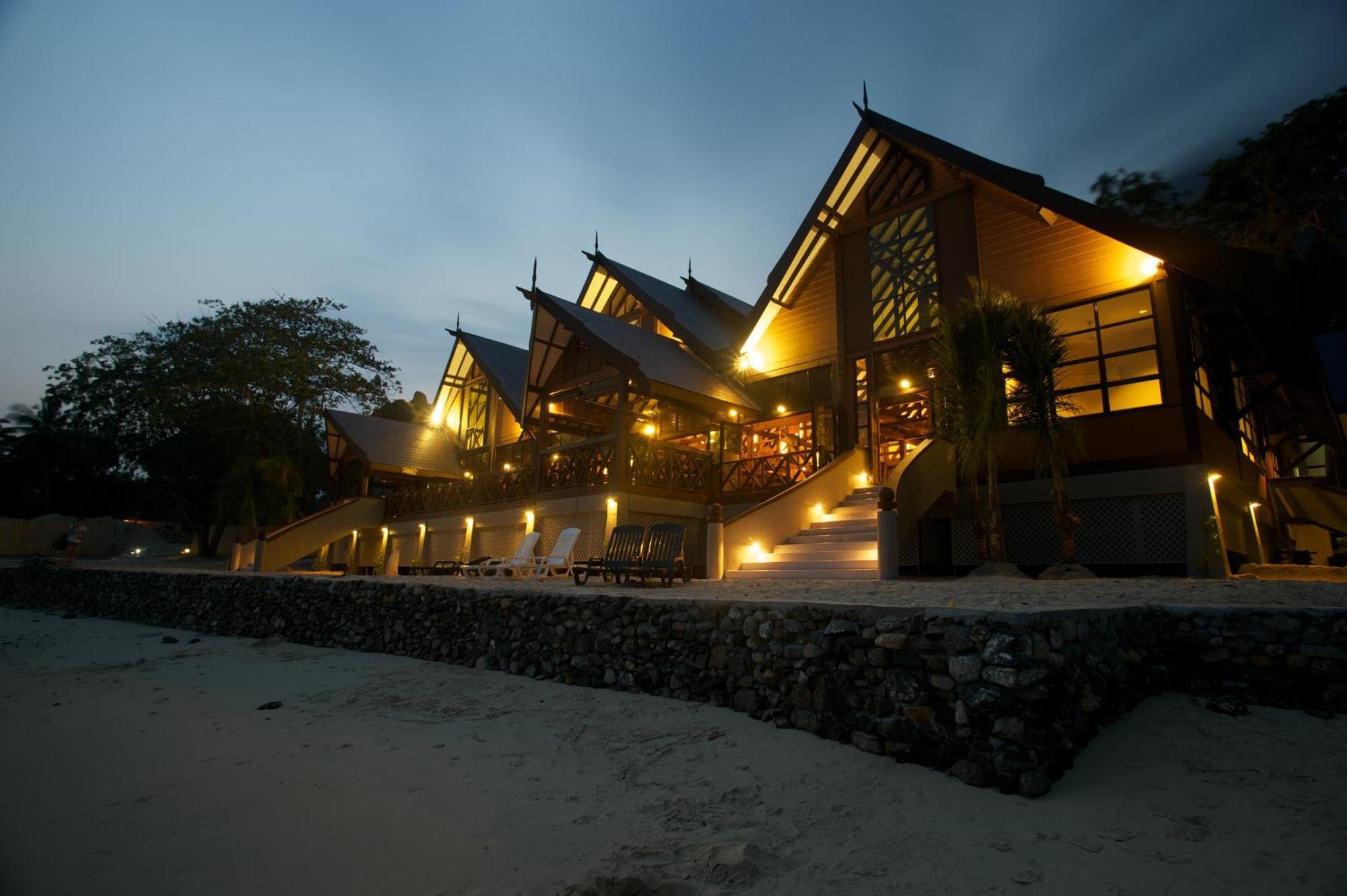 Tunamaya Beach & Spa Resort Tioman Island Kampong Mukut Eksteriør bilde